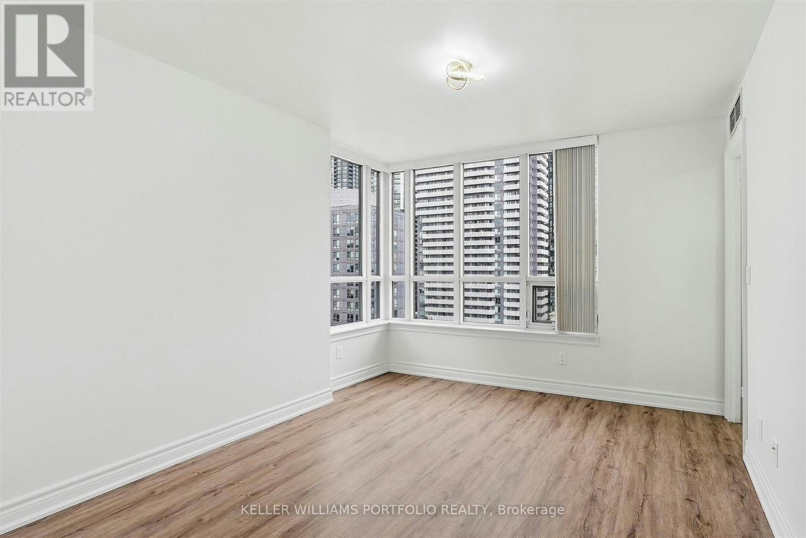 1602-4090 Living Arts Drive, Mississauga, ON, L5B 4M8 - 18