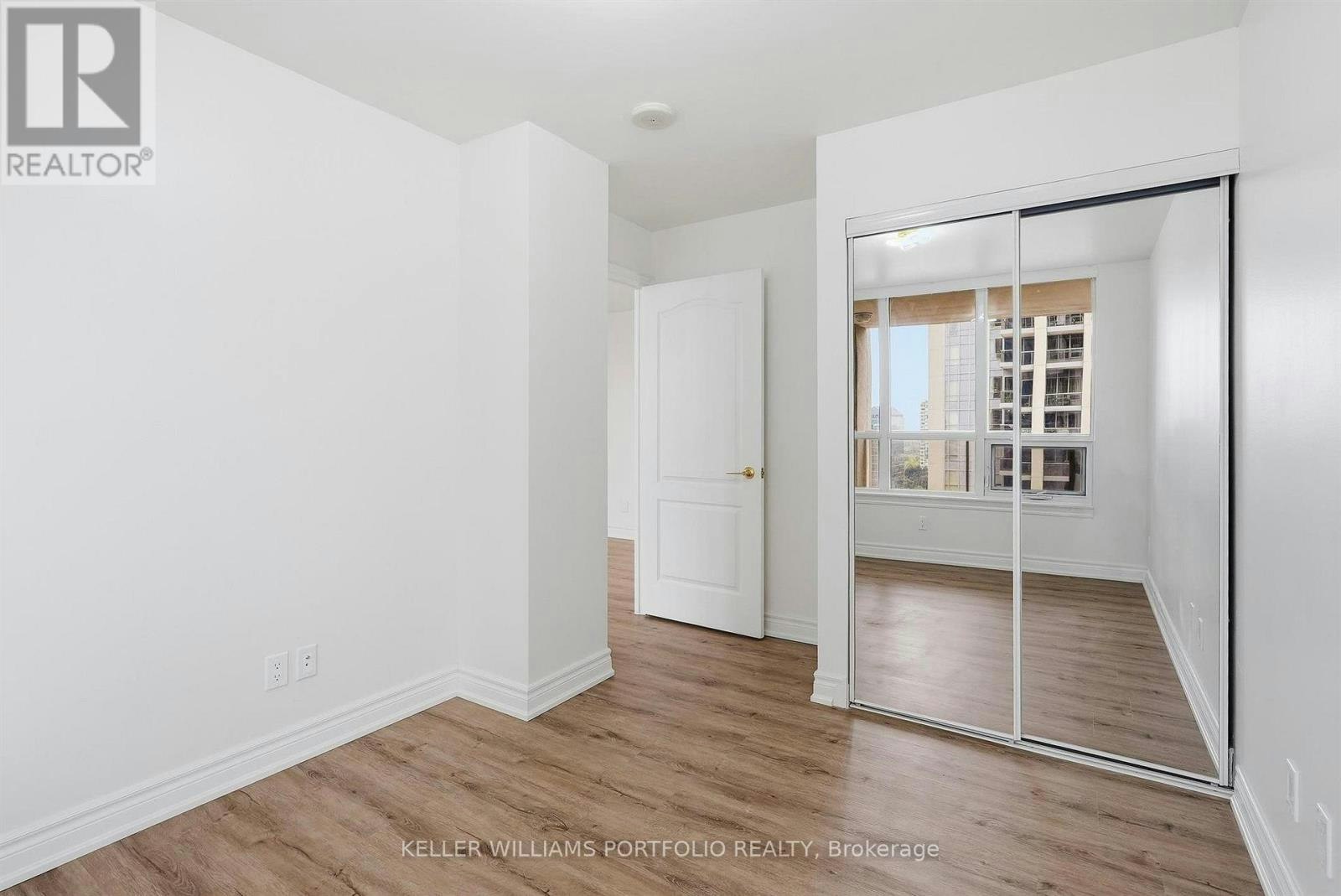 1602-4090 Living Arts Drive, Mississauga, ON, L5B 4M8 - 25