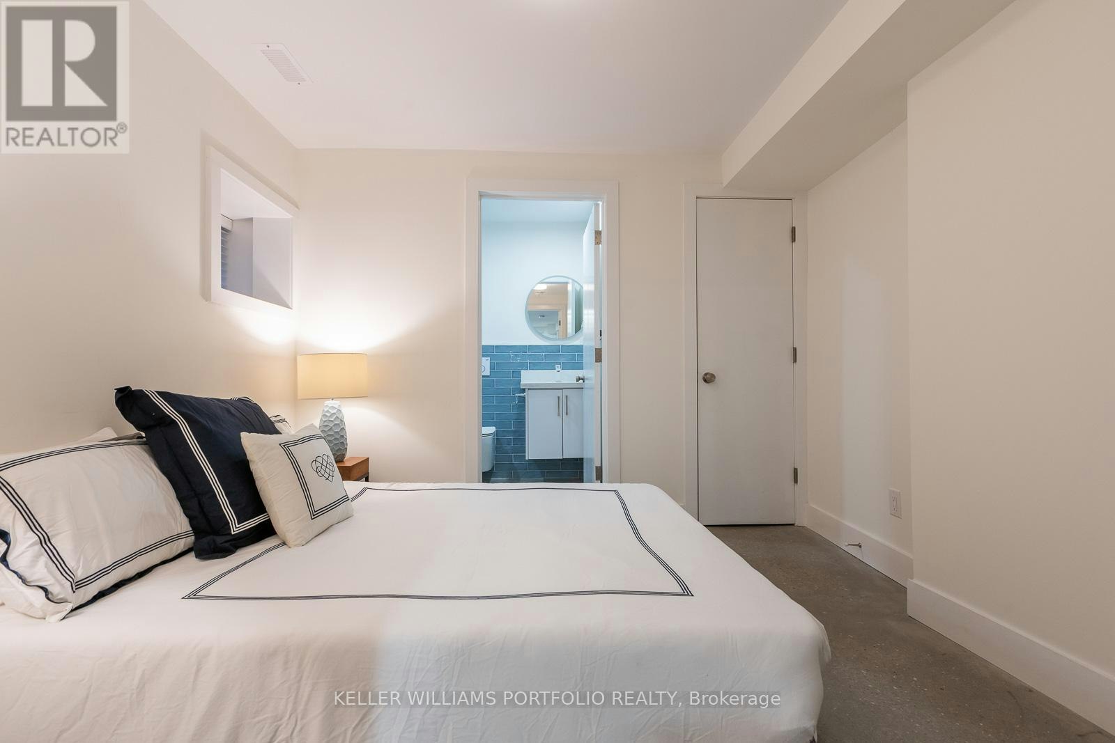 LOWER-180 Maria Street, Toronto, ON, M6P 1W4 - 17
