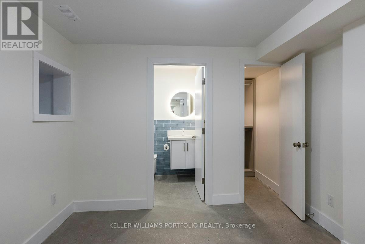 LOWER-180 Maria Street, Toronto, ON, M6P 1W4 - 19