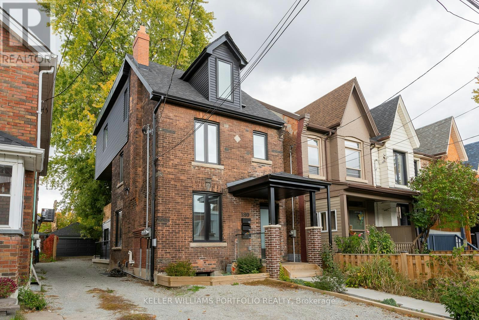 LOWER-180 Maria Street, Toronto, ON, M6P 1W4 - 22