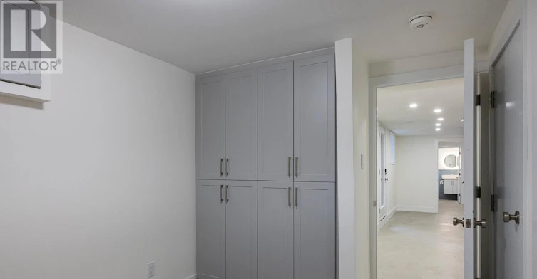 LOWER-180 Maria Street, Toronto, ON, M6P 1W4 - 7