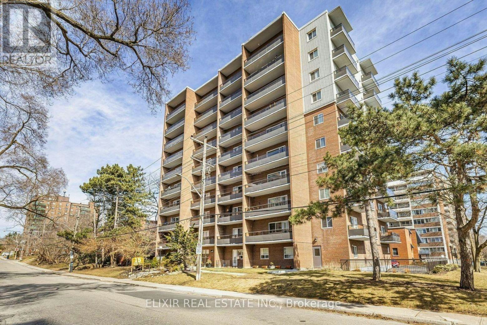 605-15 Elizabeth Street N, Mississauga, ON, L5G 2Z3