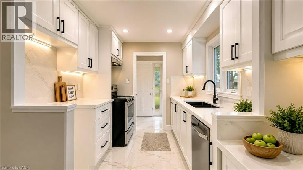Upper-76 Appalachian Crescent, Kitchener, ON, N2E 1A4 - 5