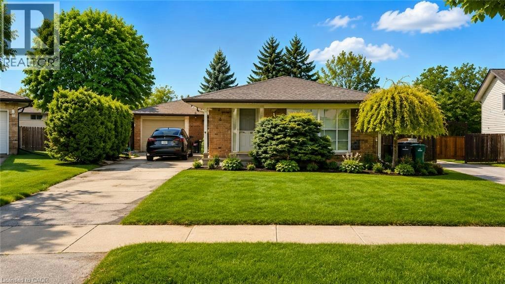 Upper-76 Appalachian Crescent, Kitchener, ON, N2E 1A4 - 2