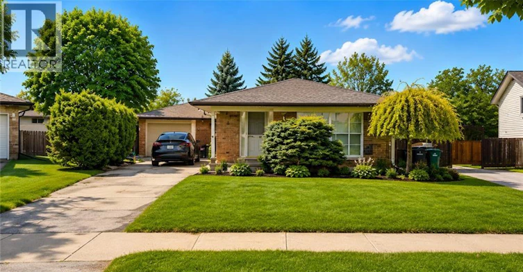 Upper-76 Appalachian Crescent, Kitchener, ON, N2E 1A4 - 2