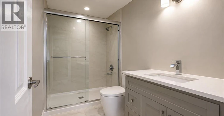 Upper-76 Appalachian Crescent, Kitchener, ON, N2E 1A4 - 10