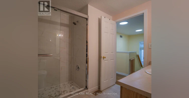 971 Creekside Drive, Waterloo, ON, N2V 2W5 - 19