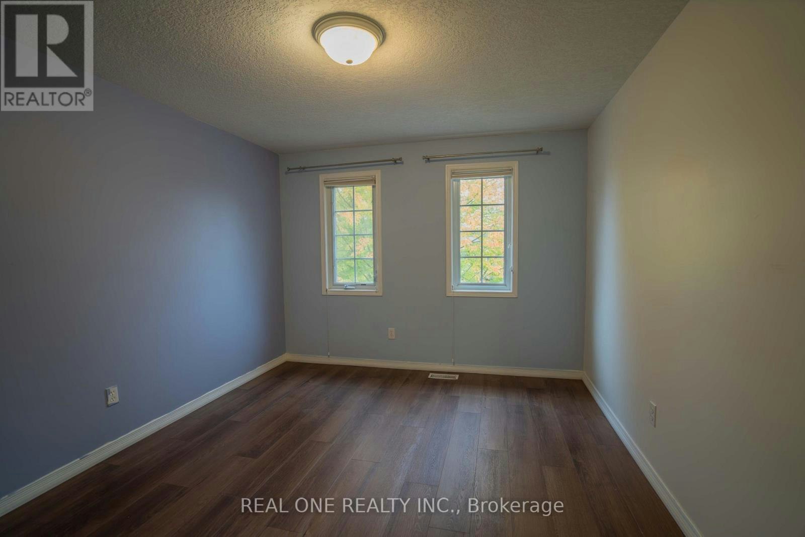 971 Creekside Drive, Waterloo, ON, N2V 2W5 - 12