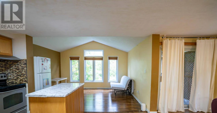 971 Creekside Drive, Waterloo, ON, N2V 2W5 - 4