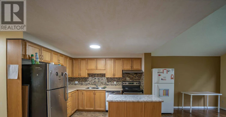 971 Creekside Drive, Waterloo, ON, N2V 2W5 - 9