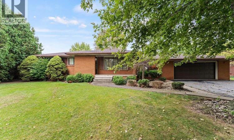 8605 Snake Lane