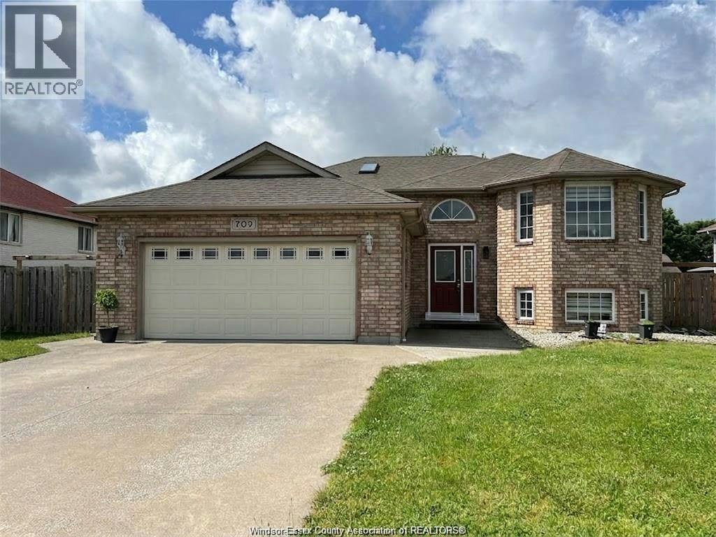LOWER-709 Havens Drive, Windsor, ON, N9G 2S5