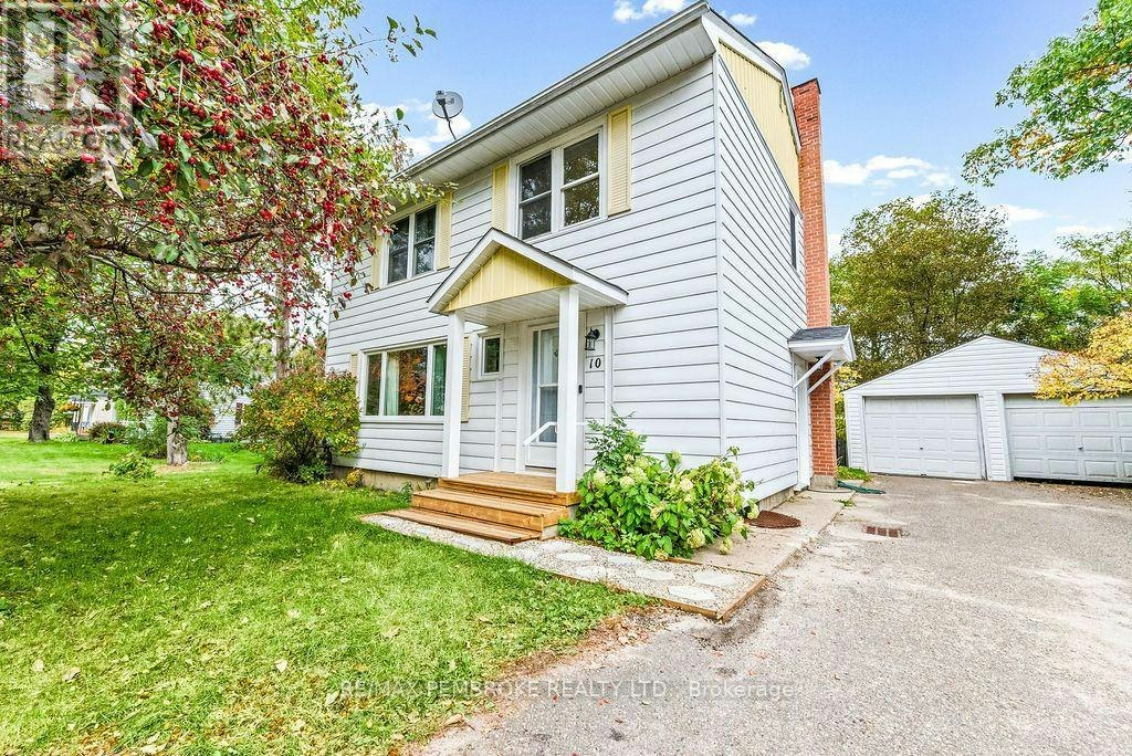 10 Laurier Avenue, Deep River, ON, K0J 1P0