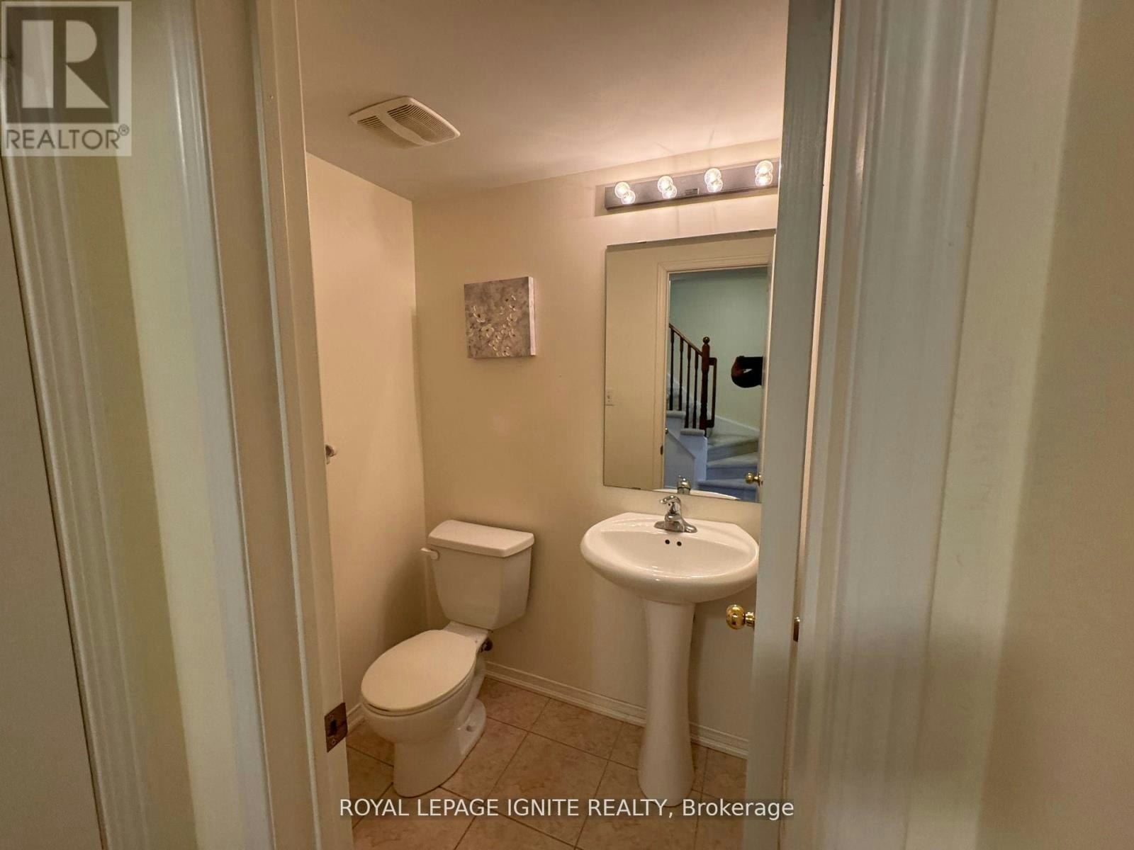 72 Oakins Lane, Ajax, ON, L1T 0H1 - 10