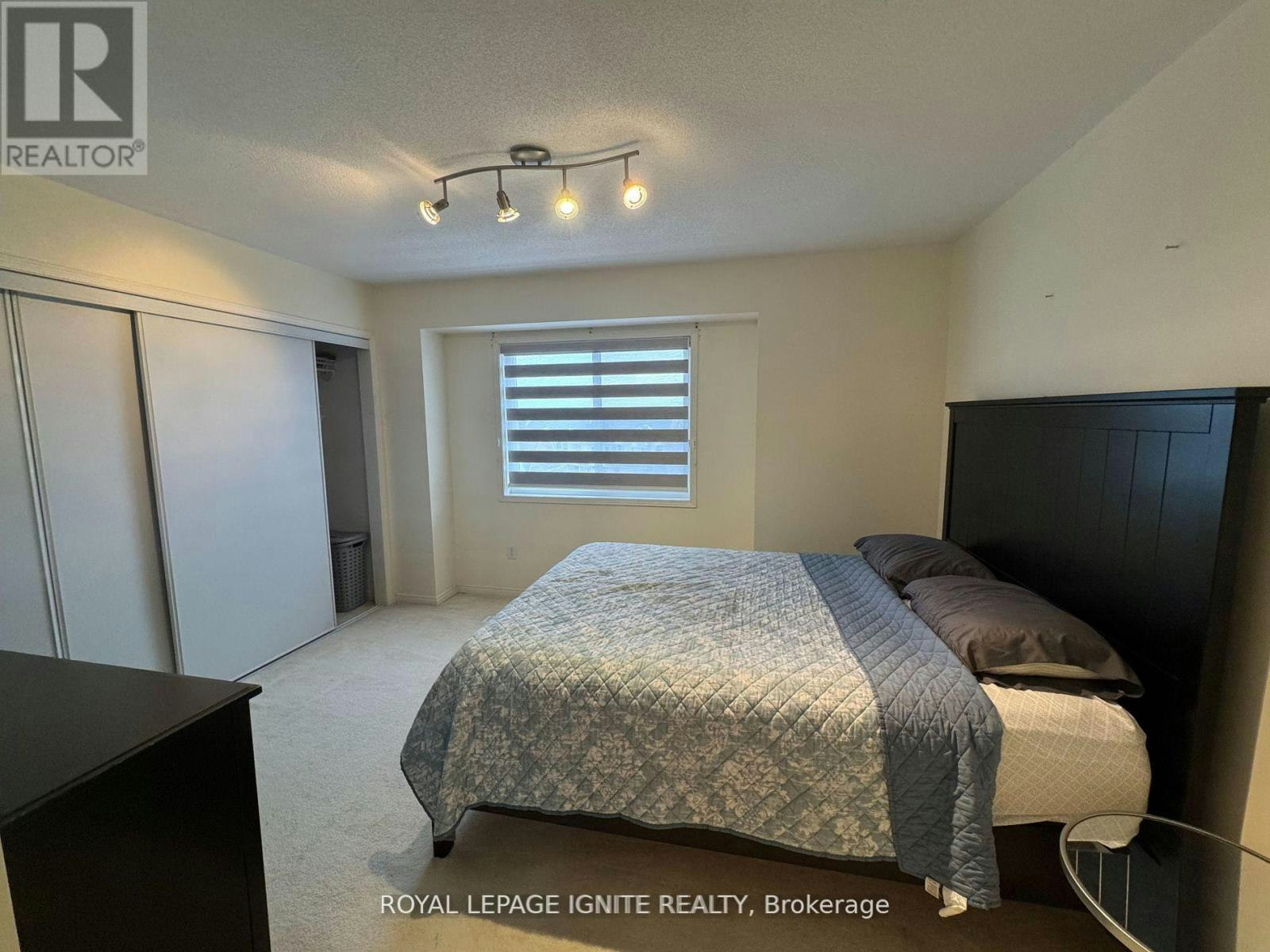 72 Oakins Lane, Ajax, ON, L1T 0H1 - 12