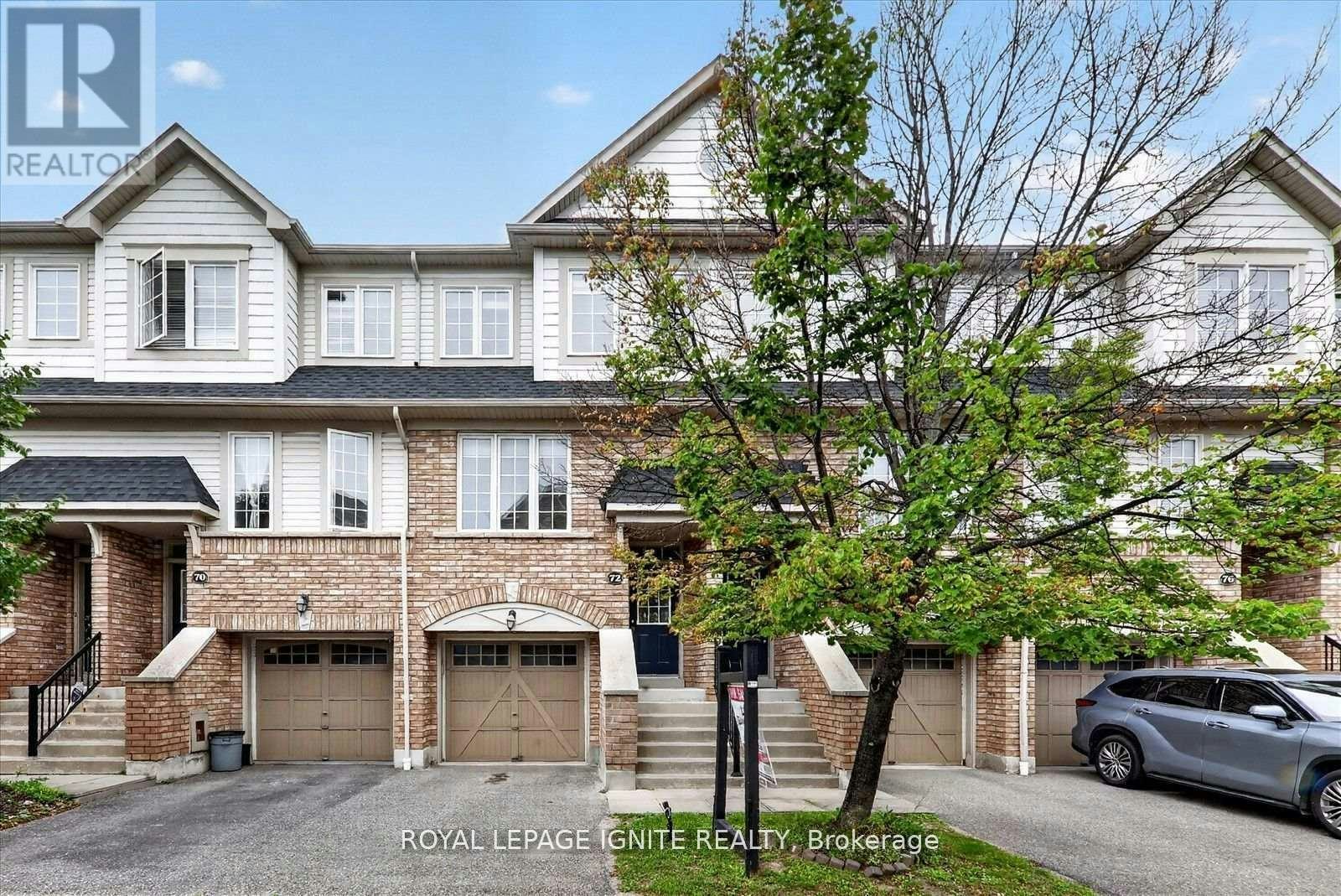 72 Oakins Lane, Ajax, ON, L1T 0H1