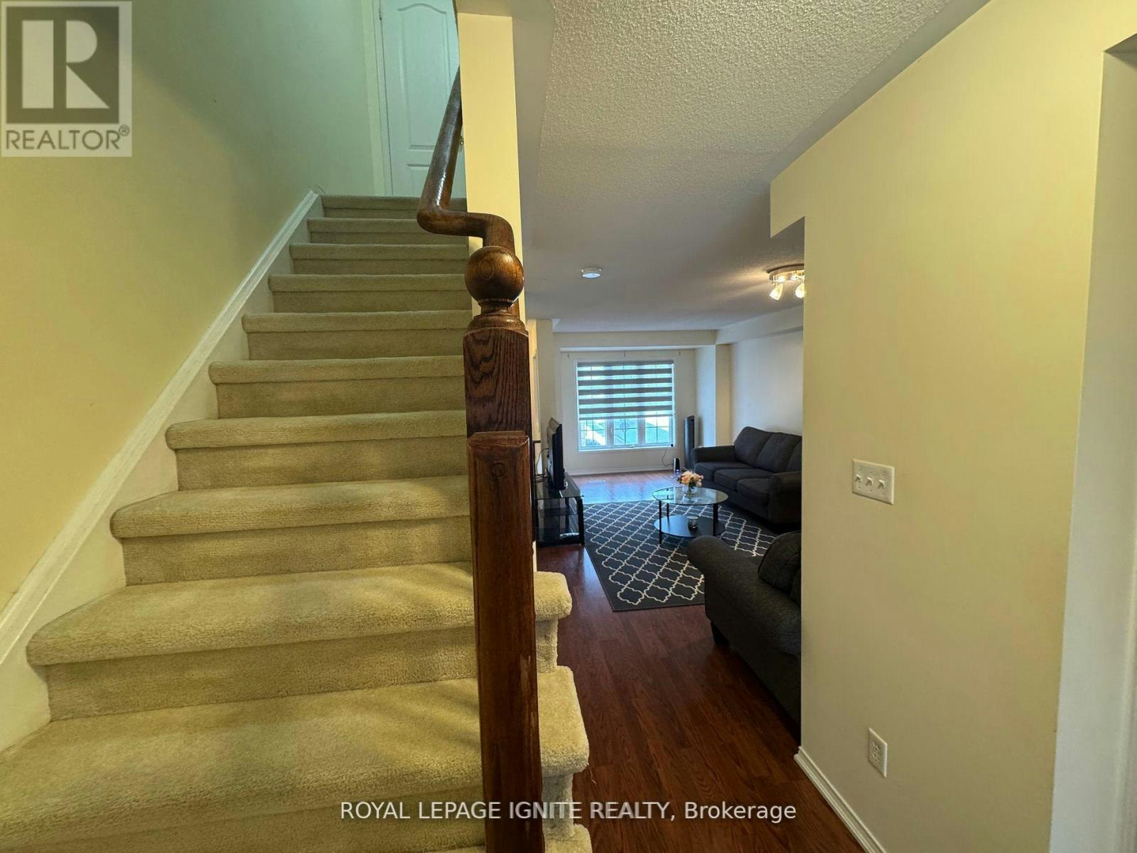 72 Oakins Lane, Ajax, ON, L1T 0H1 - 7
