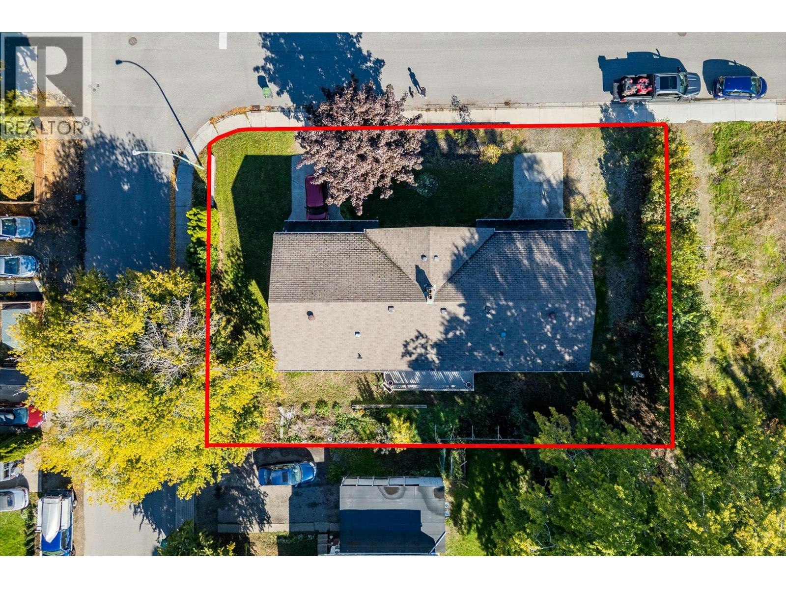 1011-1013 Lawson Avenue - 3