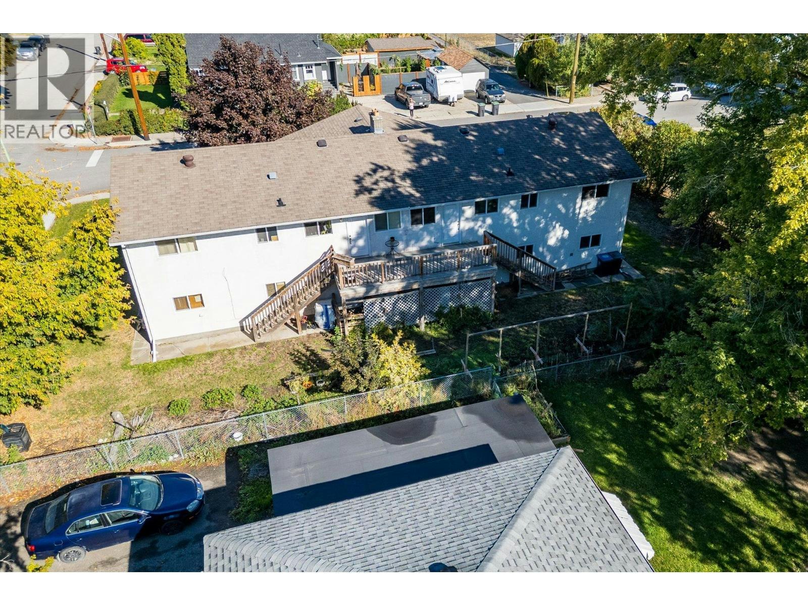 1011-1013 Lawson Avenue, Kelowna, BC, V1Y 6T3 - 18