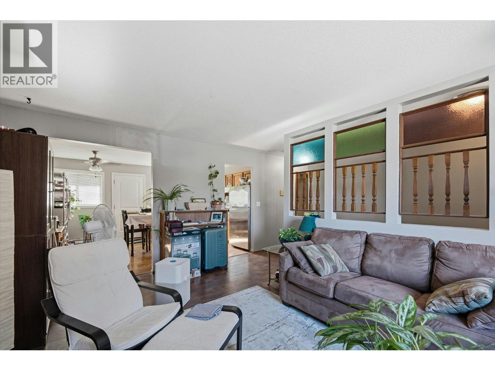 1011-1013 Lawson Avenue, Kelowna, BC, V1Y 6T3 - 30