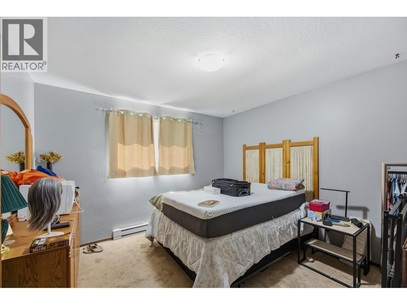 1011-1013 Lawson Avenue, Kelowna, BC, V1Y 6T3 - 35