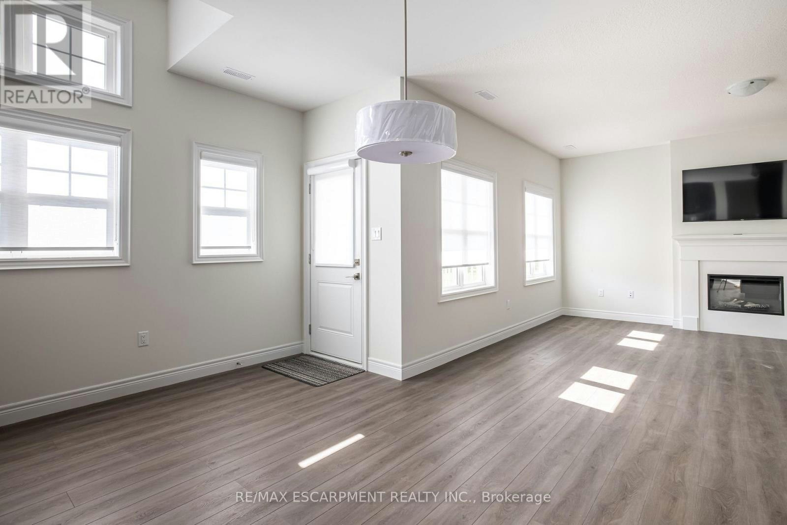 B-10 Shores Lane, Fort Erie, ON, L0S 1B0 - 10