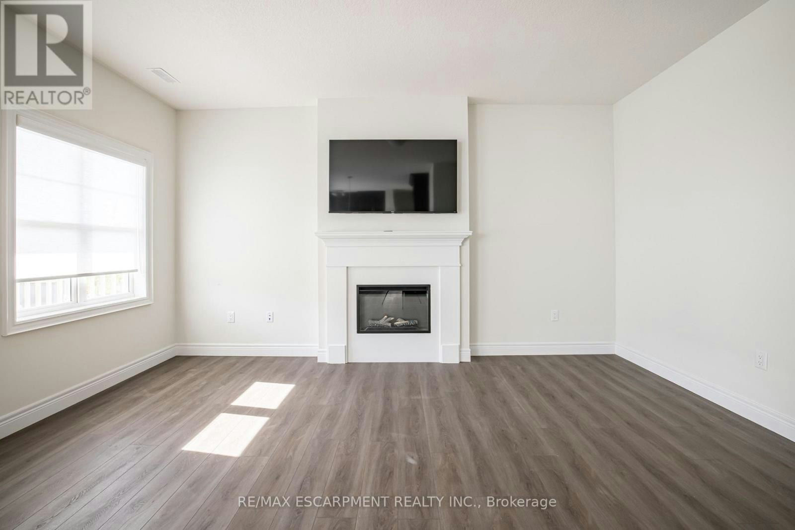 B-10 Shores Lane, Fort Erie, ON, L0S 1B0 - 11