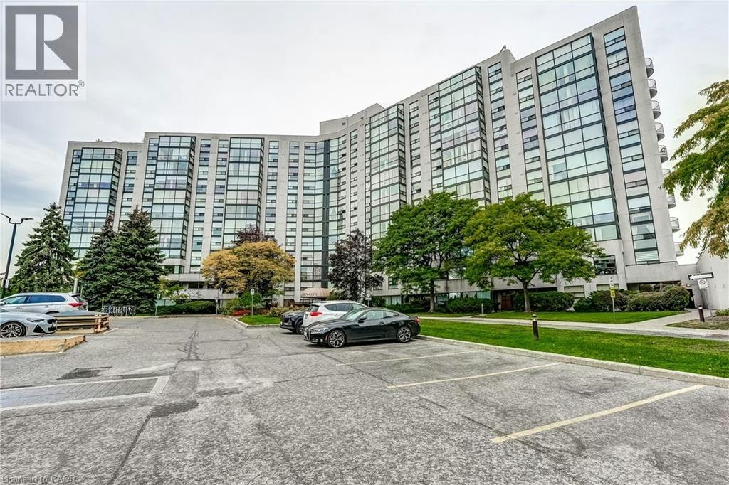 603-40 Harding Boulevard, Richmond Hill, ON, L4C 9S5
