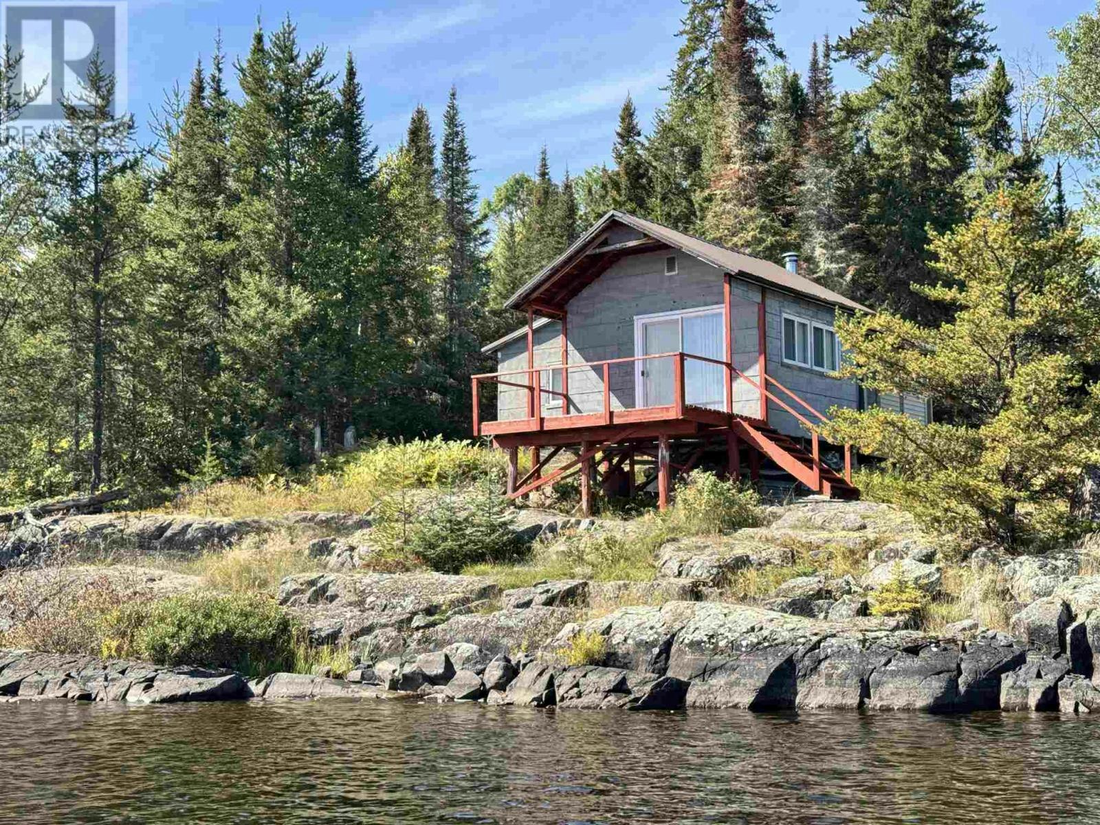 PCL-8 Sec Dog Lk, Russell, ON, P0M 2H0