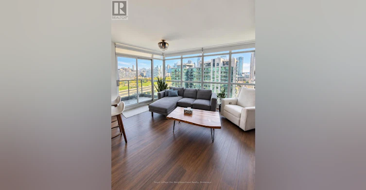 1503-219 Fort York Boulevard, Toronto, ON, M5V 1B1 - 3