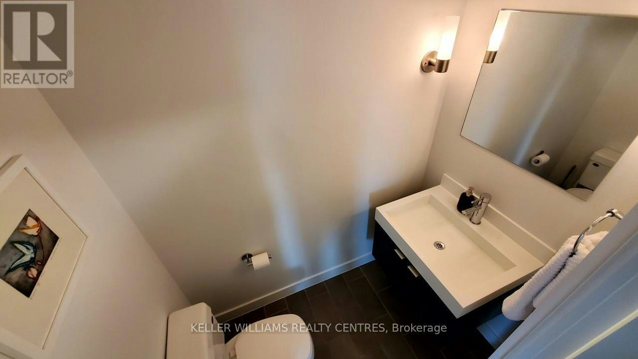 1220-4 K Spadina Avenue E, Toronto, ON, M5V 3Y9 - 9
