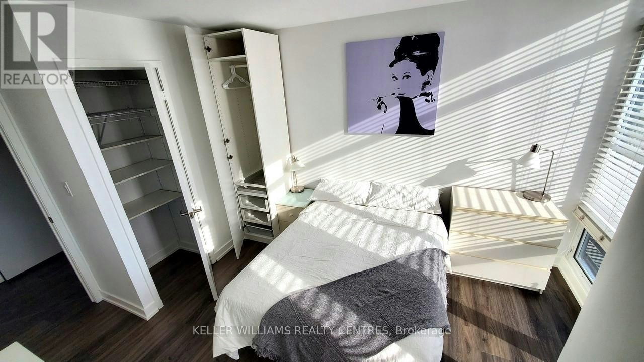 1220-4 K Spadina Avenue E, Toronto, ON, M5V 3Y9 - 8