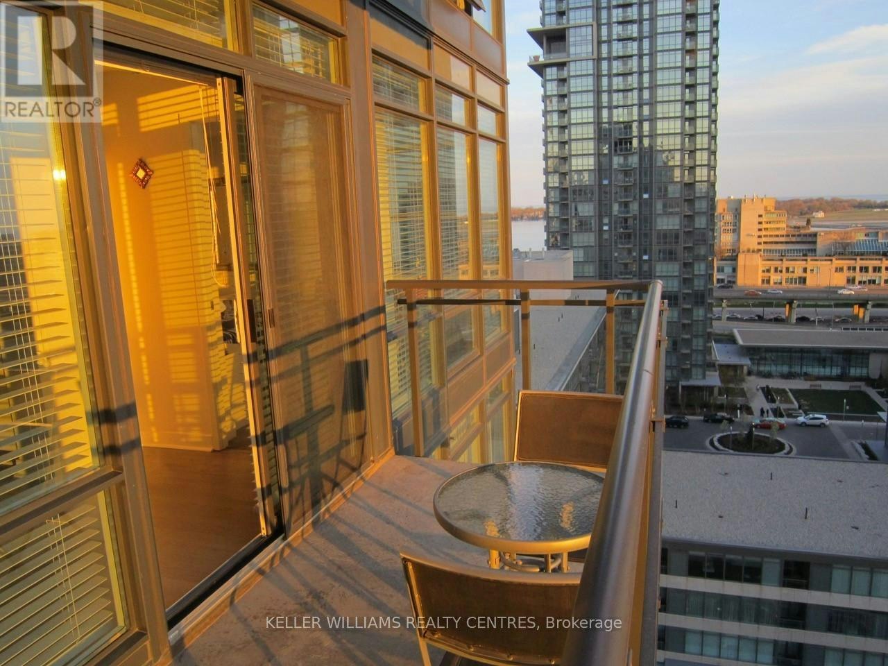 1220-4 K Spadina Avenue E, Toronto, ON, M5V 3Y9 - 11