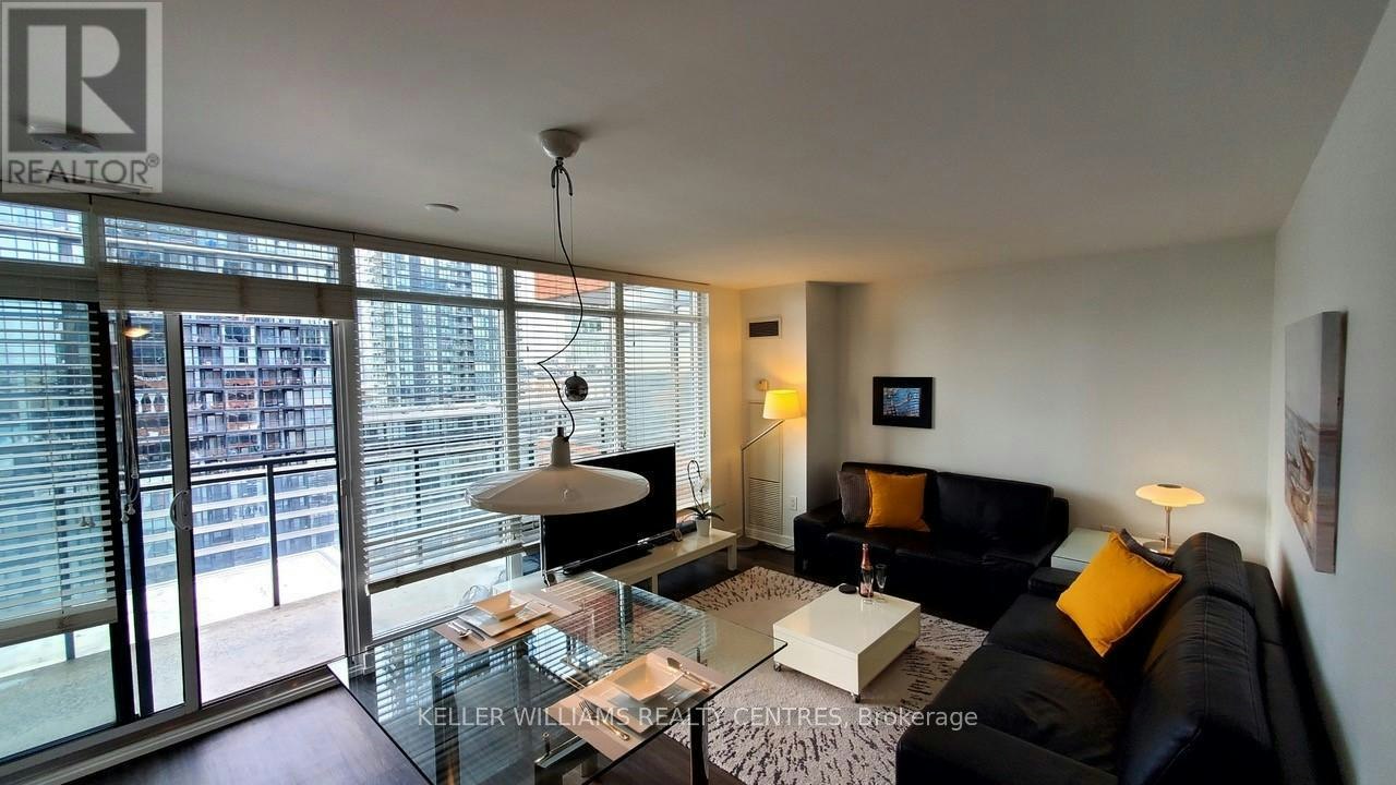 1220-4 K Spadina Avenue E, Toronto, ON, M5V 3Y9 - 2