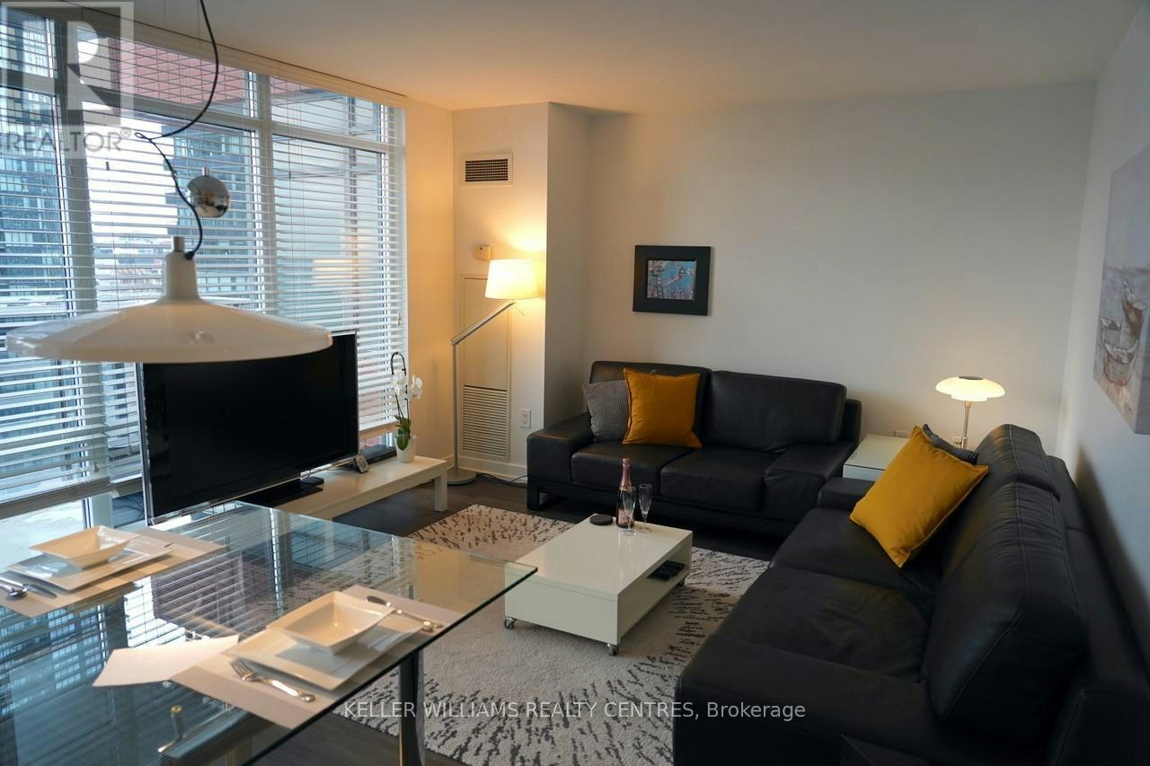 1220-4 K Spadina Avenue E, Toronto, ON, M5V 3Y9 - 18