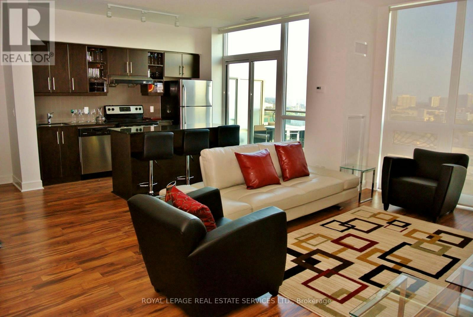 PH 14-35 Brian Peck Crescent, Toronto, ON, M4G 0A5 - 3