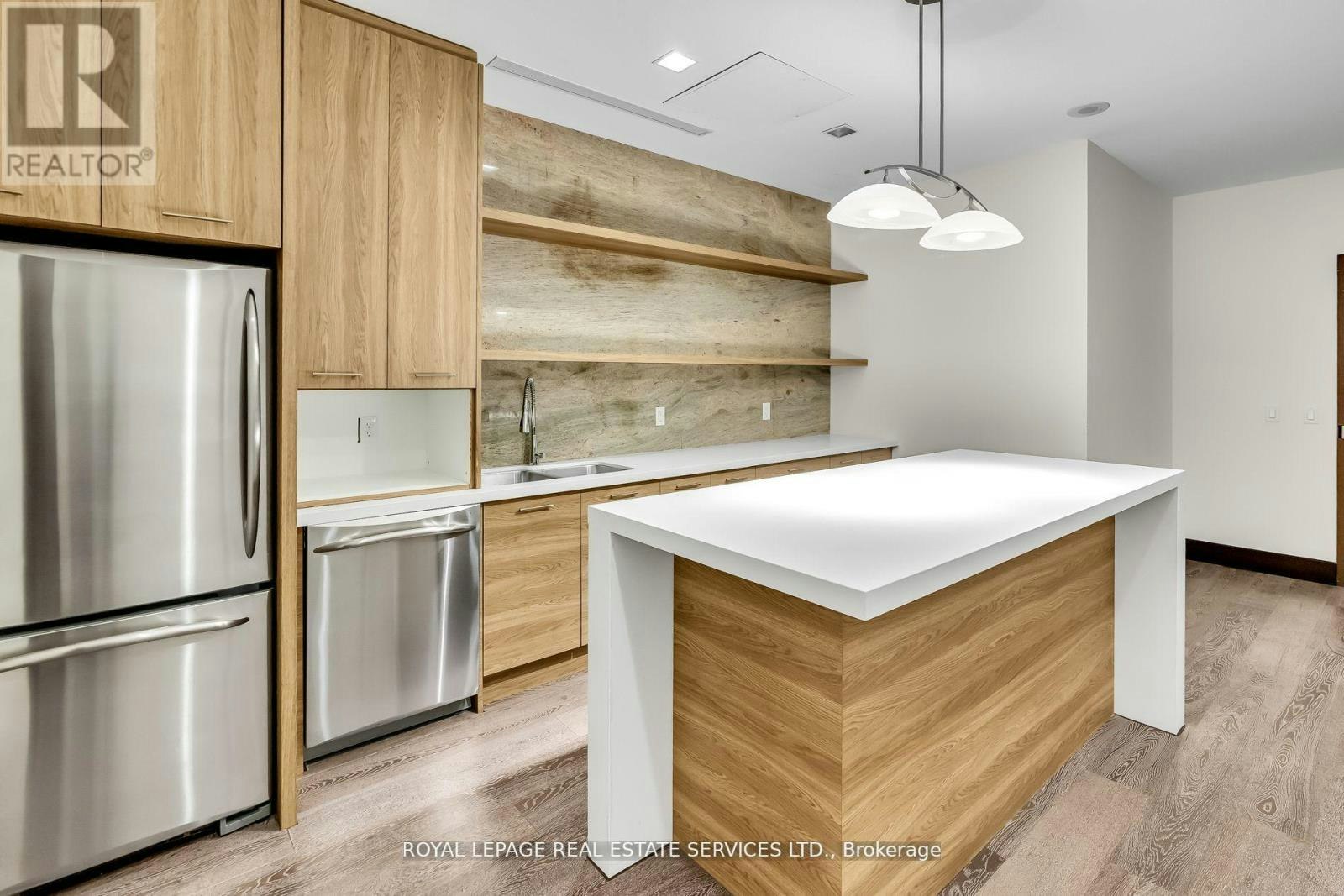 PH 14-35 Brian Peck Crescent, Toronto, ON, M4G 0A5 - 21