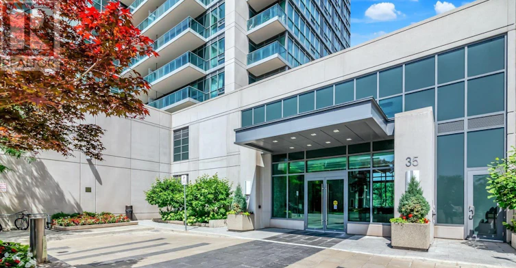 PH 14-35 Brian Peck Crescent, Toronto, ON, M4G 0A5 - 2