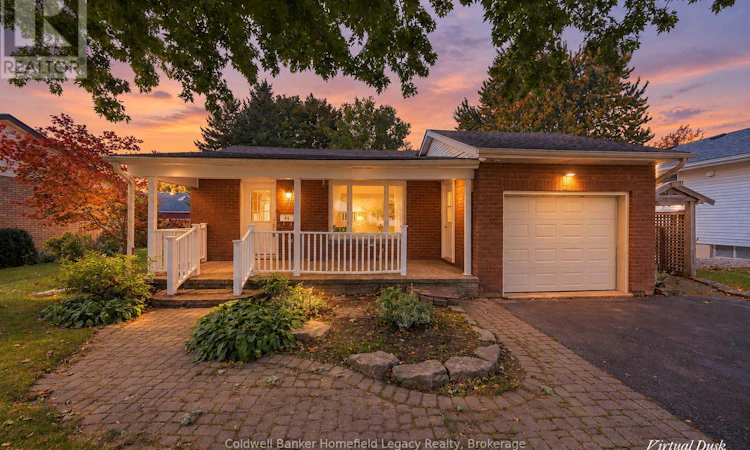 10 Dunsford Crescent
