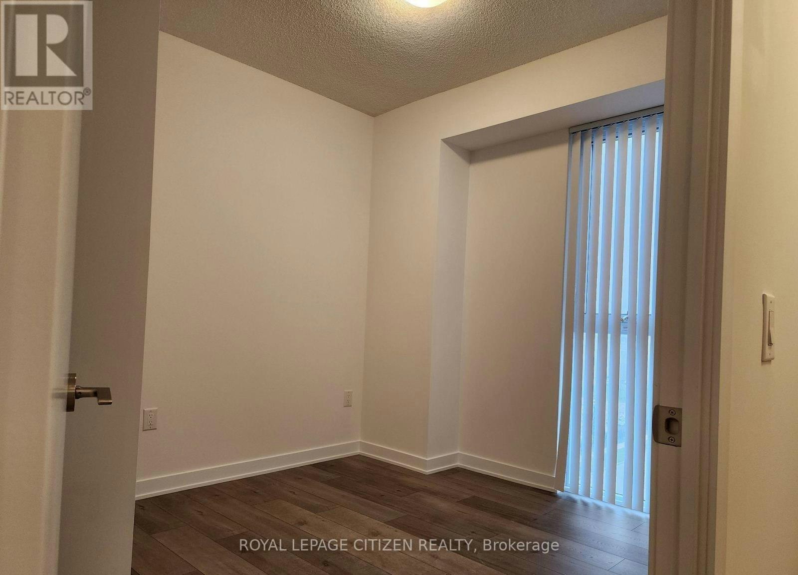 602-10 Honeycrisp Crescent, Vaughan, ON, L4K 0M7 - 7