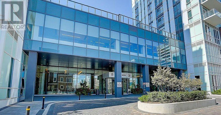 602-10 Honeycrisp Crescent, Vaughan, ON, L4K 0M7 - 2
