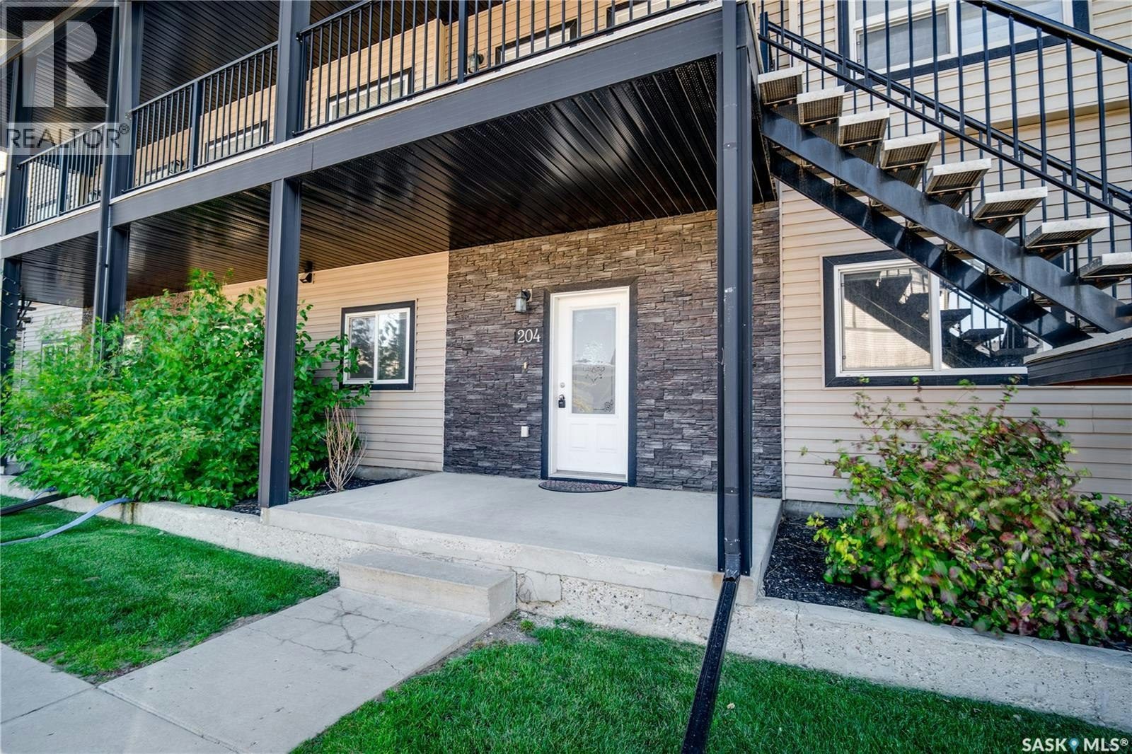 204-3818 Dewdney Avenue E, Regina, SK, S4Z 0A6