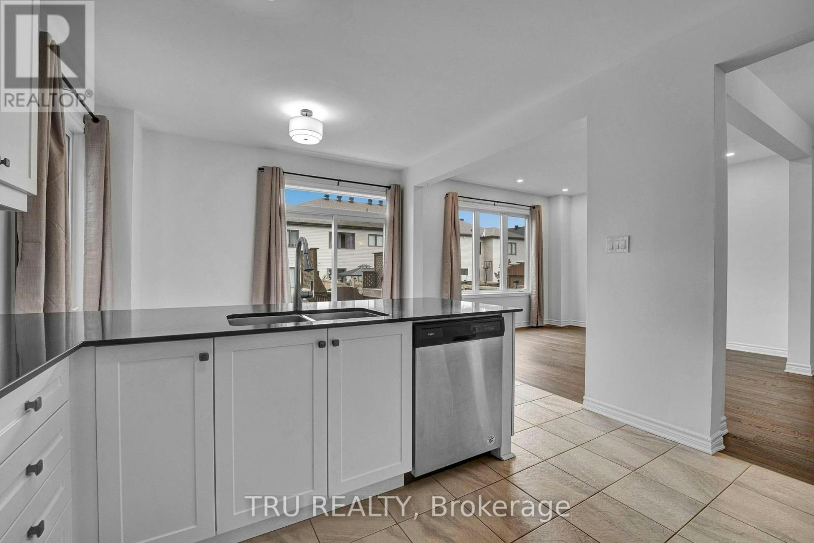 207 Quarter Horse Street, Ottawa, ON, K2S 0X8 - 20