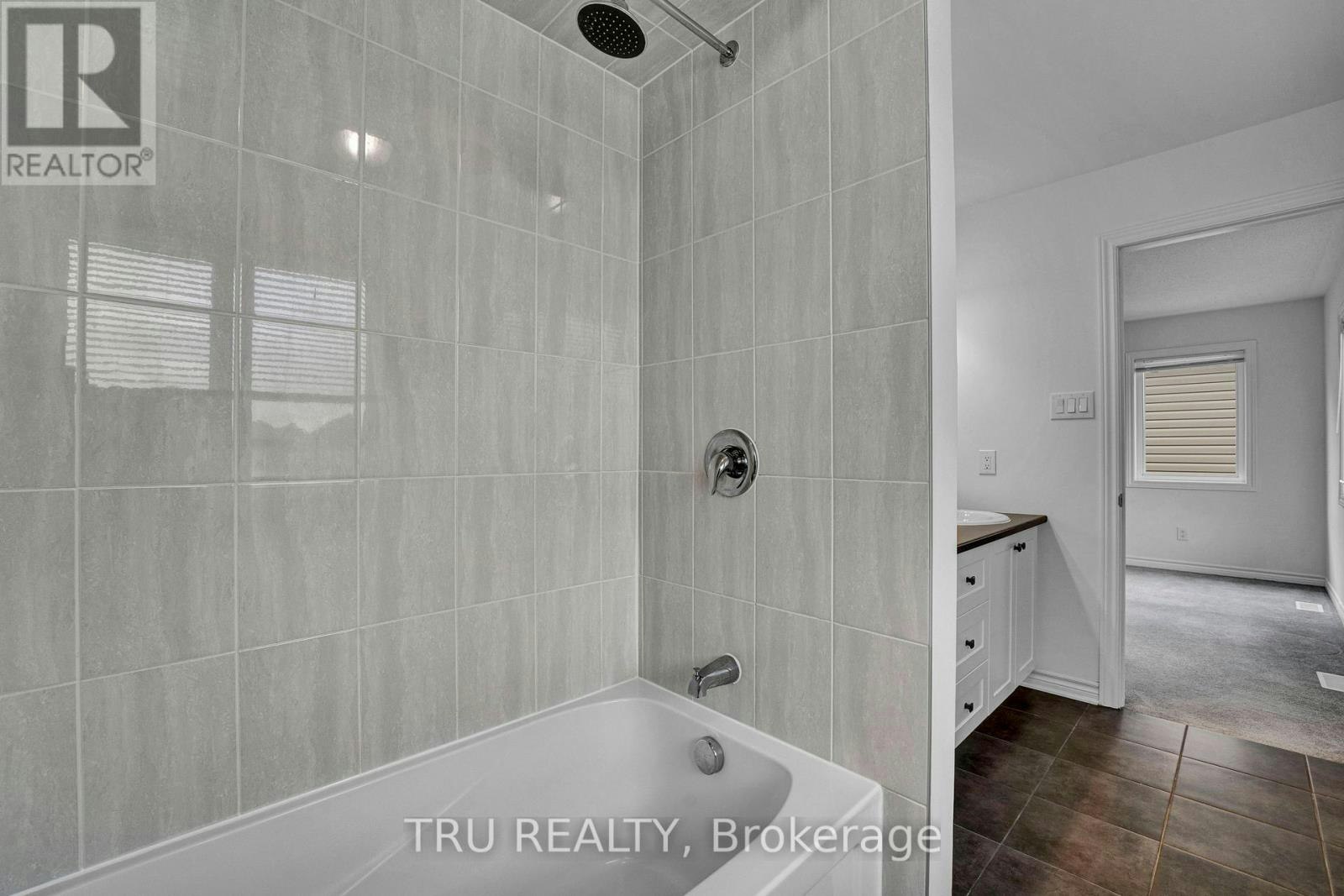 207 Quarter Horse Street, Ottawa, ON, K2S 0X8 - 26