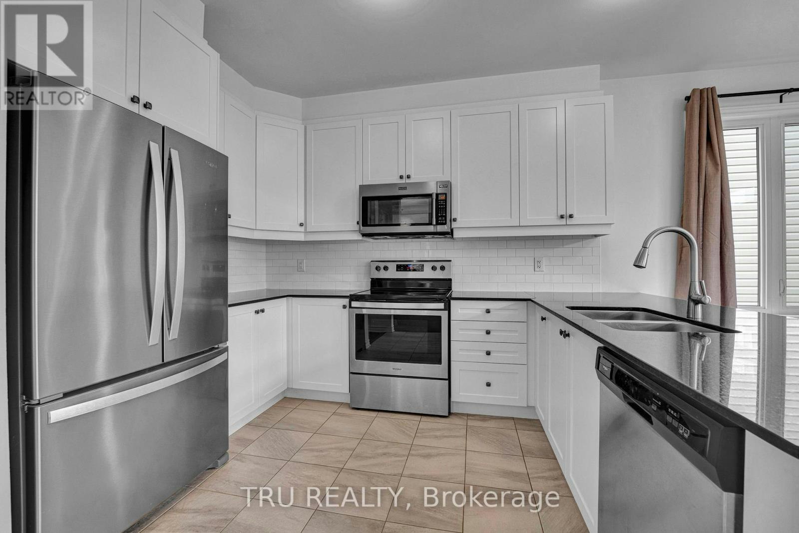 207 Quarter Horse Street, Ottawa, ON, K2S 0X8 - 18