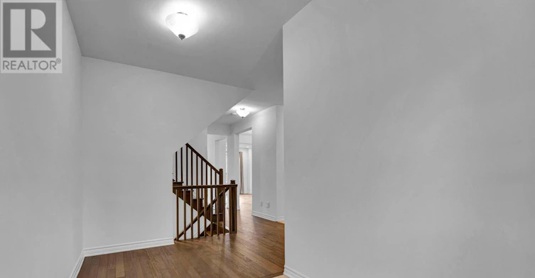 207 Quarter Horse Street, Ottawa, ON, K2S 0X8 - 3