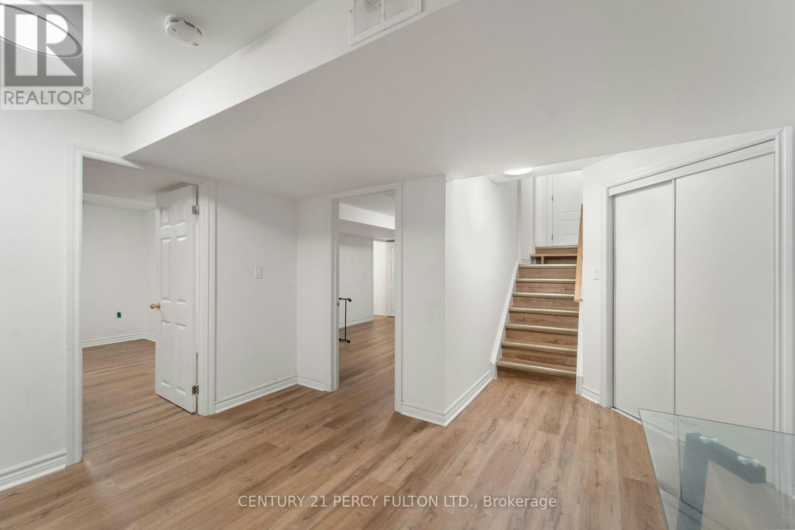 35 Weldon Street, Whitby, ON, L1R 2T5 - 6