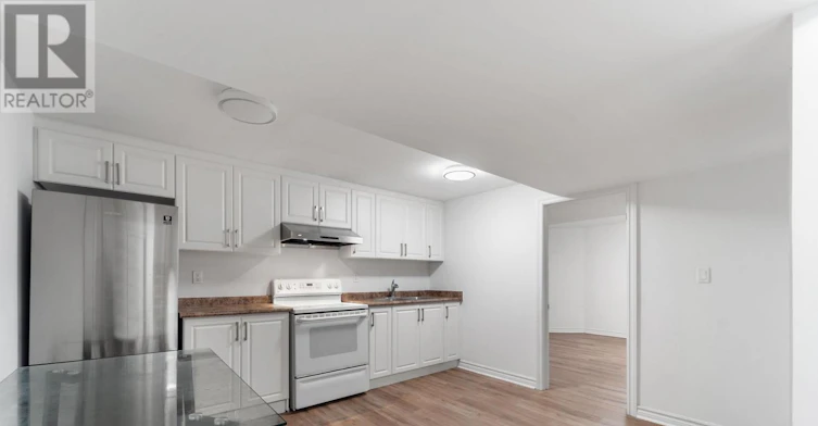 35 Weldon Street, Whitby, ON, L1R 2T5 - 7