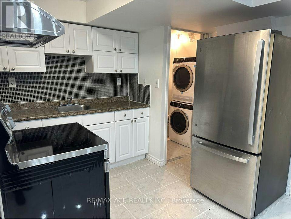 BSMT-11 Seasons Drive, Toronto, ON, M1X 1X4 - 5